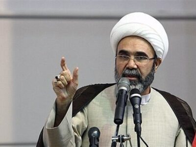 سپاه، پرچم مقاومت و سربلندی ایران اسلامی را برافراشته نگاه داشته است