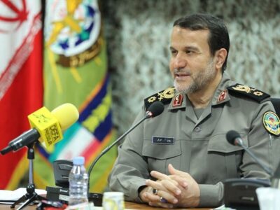 پاسداران این مسیر مقدس، همواره گوش به فرمان ولی فقیه هستند