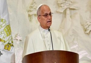 پاپ: نمی توانم از جنگ حمایت کنم