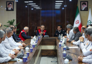 پزشکیان: عبور از چالشهای پیشرو بدون حضور و حمایت مردم ممکن نیست