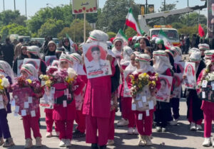 گرامیداشت کودکان مدرسه میناب در بابل