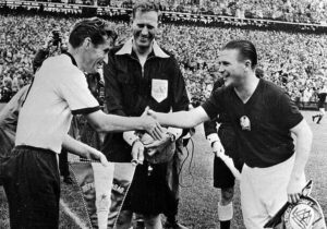 ۵۴ روز تا جامجهانی ۲۰۲۶/ یادآوری نخستین پخش تلویزیونی تاریخ فوتبال