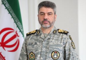 امیر اکرمینیا: تنگه هرمز تحت کنترل راهبردی نیروهای مسلح ایران است