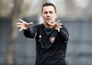برنامه عجیب پرسپولیس برای قطع همکاری با اوسمار