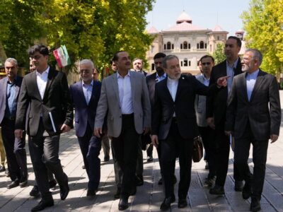 توافق خیلی دور، خیلی نزدیک/ تبوتاب دیپلماسی برای مهار بحران منطقه