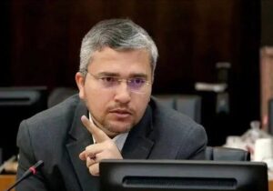 رضایی: غنیسازی ۹۰ درصد درصورت حمله مجدد را در مجلس بررسی میکنیم