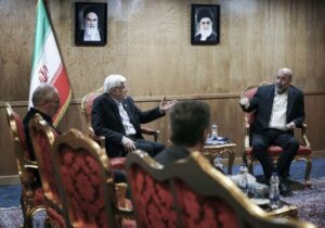 عارف: راهکارهای تکمیل آزادراه تهران ـ شمال هرچه سریعتر نهایی شود