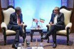 عراقچی: نمیتوان برای تامین امنیت منطقه به آمریکا و اسرائیل متکی بود