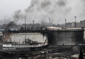 انتشار ۵۳ هزار تن CO2 در پی حمله به انبار نفت کرج