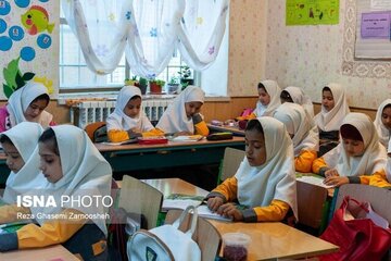 خبر مهم درباره ثبتنام دانشآموزان در مدارس غیردولتی/ انعقاد «قرارداد دستی» برای ثبتنام «ممنوع» شد