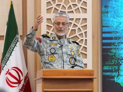 دریادار سیاری: اصحاب رسانه، سربازان خط مقدم هستند