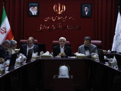 عارف: ایران دشمن را در صورت محاسبه غلط، شگفت زده میکند