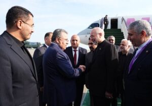 قالیباف برای شرکت در اجلاس PUIC وارد باکو شد