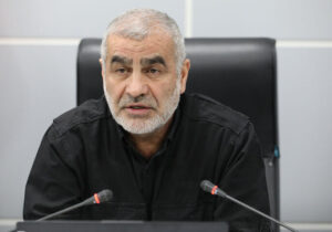 نیکزاد: به آمریکا اعتماد نداریم؛ درباره توان موشکی مذاکره نمیکنیم