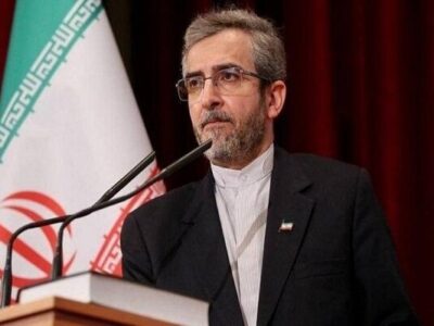 علی باقری: پیام پرچمهای سرخ خونخواهی واضح است