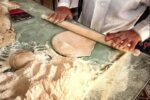 نانواییهای تهران برای مراسم تشییع رهبر شهید ۳ شیفته میشوند