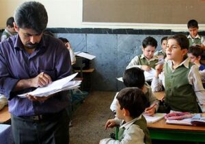 استخدام ۱۸۰ هزار نیروی جدید در آموزش و پرورش / تعیین مشوق برای استمرار خدمت معلمان