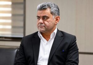 بلاتکلیفی نرخنامه تاکسی سرویسهای اهواز پس از گذشت ۶ ماه از سال