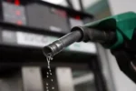 دولت درباره گرانی بنزین تصمیم گرفت؟ پاسخ مهاجرانی به شایعات