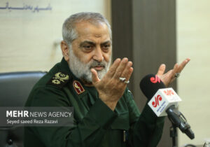 سردار شکارچی: ارتش هالیوودی آمریکا و صهیون رسوا شد