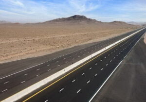 مدیرکل راه و شهرسازی سیستان وبلوچستان خبر داد
بهره برداری از ۱۲۰ کیلومتر بزرگراه در سیستان و بلوچستان تا پایان امسال