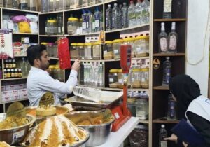 کشف و توقیف ۳۲۳ لیتر عرقیات تاریخ مصرف گذشته در آبادان