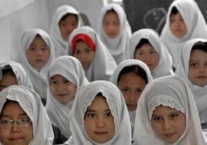اتباع در مدارس ابتدایی تفاوتی با سایر دانشآموزان ندارند/ توضیحات معاون آموزش ابتدایی درباره مدارس دو نوبته