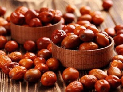 از قاعدگی و یائسگی تا استخوانها: نگاهی به فواید بیشمار سنجد برای زنان