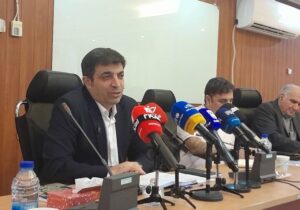 عضو انجمن شرکتهای حملونقل در پاسخ به بازار مطرح کرد
افزایش ۱۵۰ درصدی هزینههای حملونقل صادراتی| کامیونها در مرز ریمدان ۴۰ روز معطل هستند