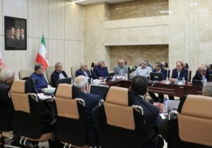 پزشکیان: نمیتوان روند بازسازی را با فرآیندهای طولانی اداری دنبال کرد