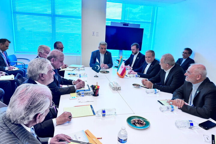 پیروزی دیپلماسی مظلومیت و ایستادگی در منهتن؛ پزشکیان روایتسازی کرد پیروزی دیپلماسی مظلومیت و ایستادگی در منهتن؛ پزشکیان روایتسازی کرد