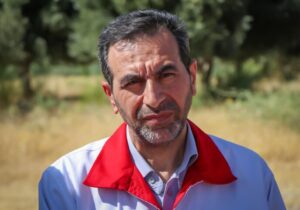 یگانه: داروخانه هلالاحمر کرمانشاه داروی ۷ بیماری خاص را عرضه میکند