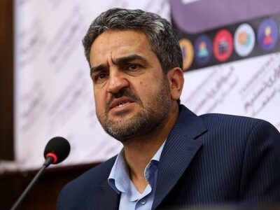 بخشی: مسئله اقتصاد ایران با تغییر مدیران حل نمیشود