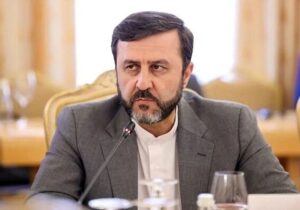 غریبآبادی: آمریکا به جای موعظه دیگران پاسخگوی جنایات خود باشد