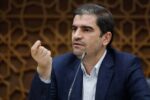 فروش ۱۰ هزار دلار صف دلالان ارز را از سبزهمیدان به بانکها منتقل کرد