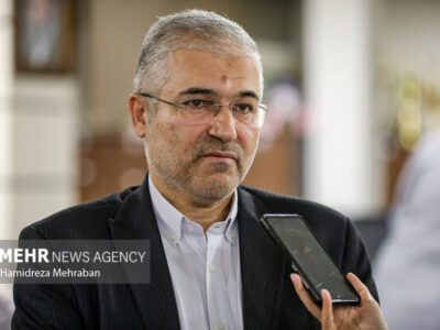 فلسفی: بزرگنمایی آثار تحریمها، دادن گرای نقاط ضعف به دشمن است