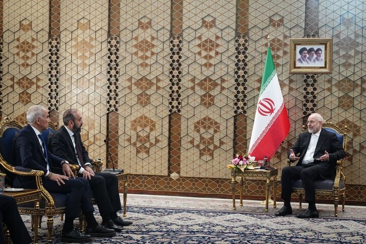 معادله جدید قفقاز روی میز تهران و ایروان؛ ترانزیت و نقش قدرتهای خارجی معادله جدید قفقاز روی میز تهران و ایروان؛ ترانزیت و نقش قدرتهای خارجی